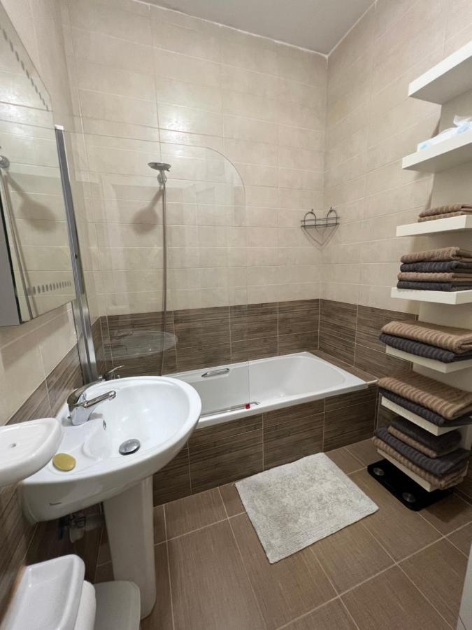 St Julians Smart 2 Bedroom Apartment Saint Julian's Dış mekan fotoğraf